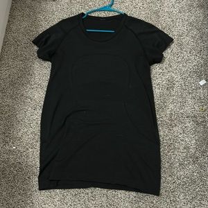 Lululemon black swiftly tech size 8